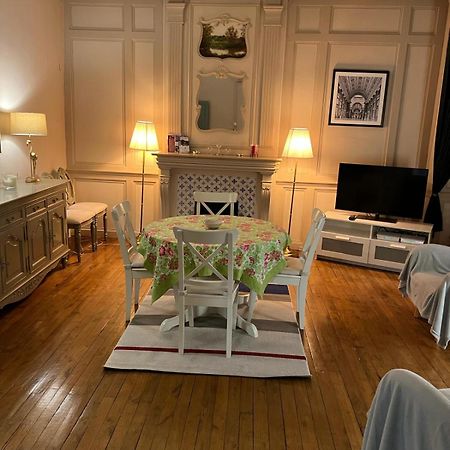 Eglantine Appartement Centre Historique De Динан Екстериор снимка