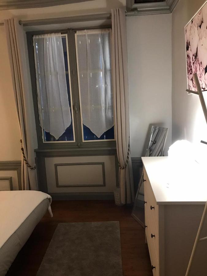Eglantine Appartement Centre Historique De Динан Екстериор снимка